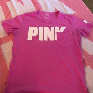 PINK Victoria’s Secret campus tee